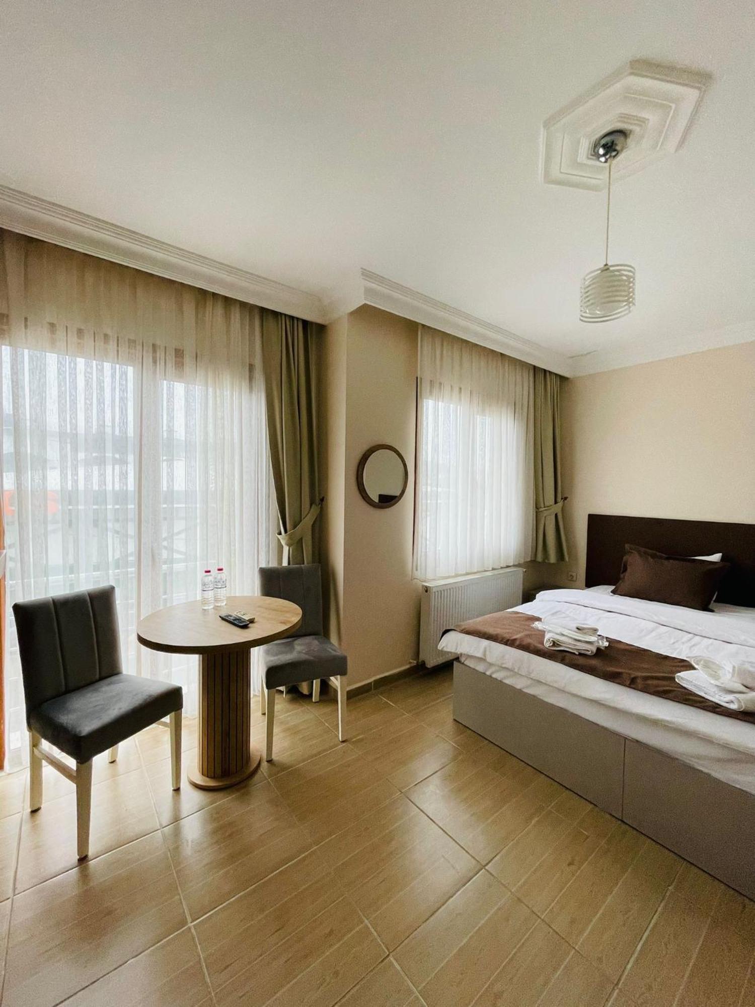 Agva Manolyam Otel Luaran gambar
